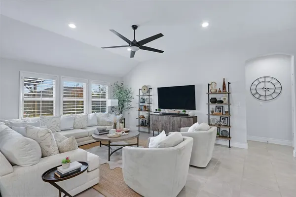 $2,950 | 2291 Oak Run Parkway, New Braunfels, TX 78132