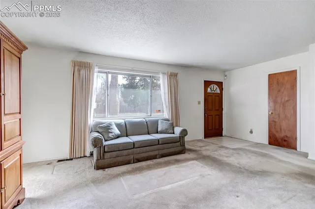 $290,000 | 1025 Rainier Drive, Colorado Springs, CO 80910