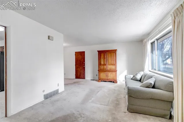 $290,000 | 1025 Rainier Drive, Colorado Springs, CO 80910