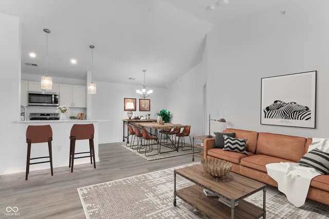 $289,900 | 12517 Timber Creek Drive, Unit 11, Carmel, IN 46032