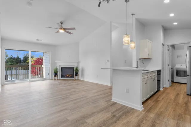 $289,900 | 12517 Timber Creek Drive, Unit 11, Carmel, IN 46032