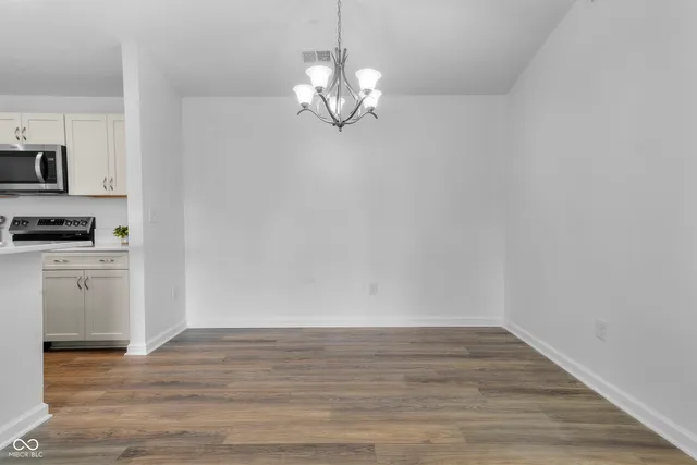 $289,900 | 12517 Timber Creek Drive, Unit 11, Carmel, IN 46032