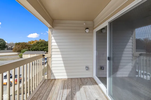 $289,900 | 12517 Timber Creek Drive, Unit 11, Carmel, IN 46032