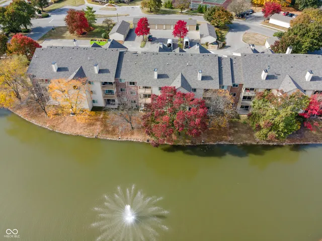 $289,900 | 12517 Timber Creek Drive, Unit 11, Carmel, IN 46032