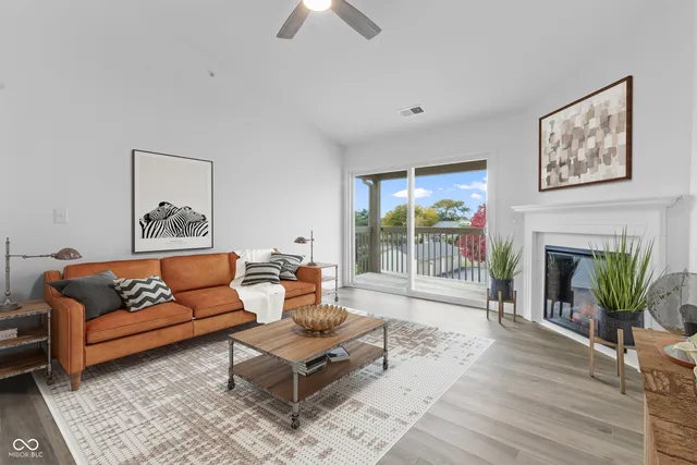 $289,900 | 12517 Timber Creek Drive, Unit 11, Carmel, IN 46032