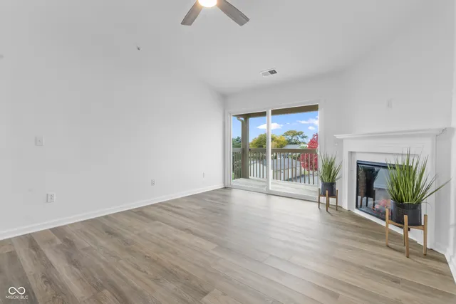 $289,900 | 12517 Timber Creek Drive, Unit 11, Carmel, IN 46032