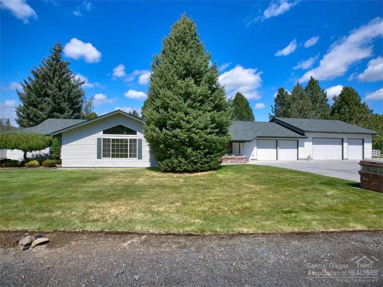 61885 Dobbin Road Bend, OR 97702 - Photo 2 of 25 Additional Photo