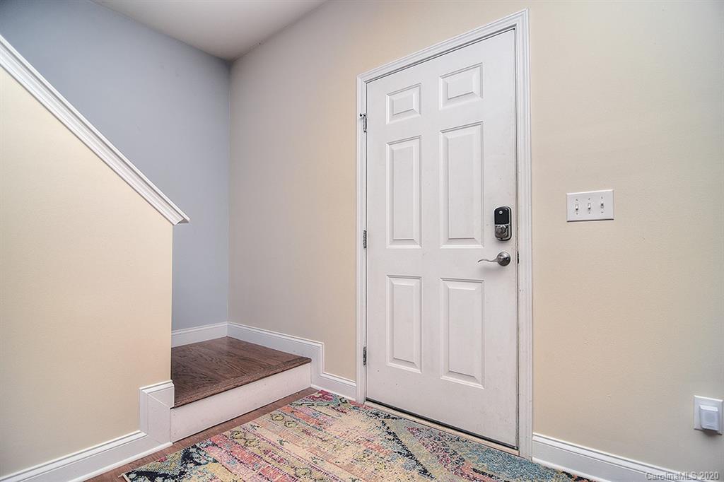 7111 Ramsgate Road Charlotte, NC 28270 - Photo 4 of 36