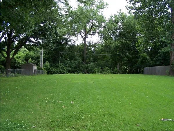 $32,000 | Southwest 21st Street, Oak Grove, MO 64075