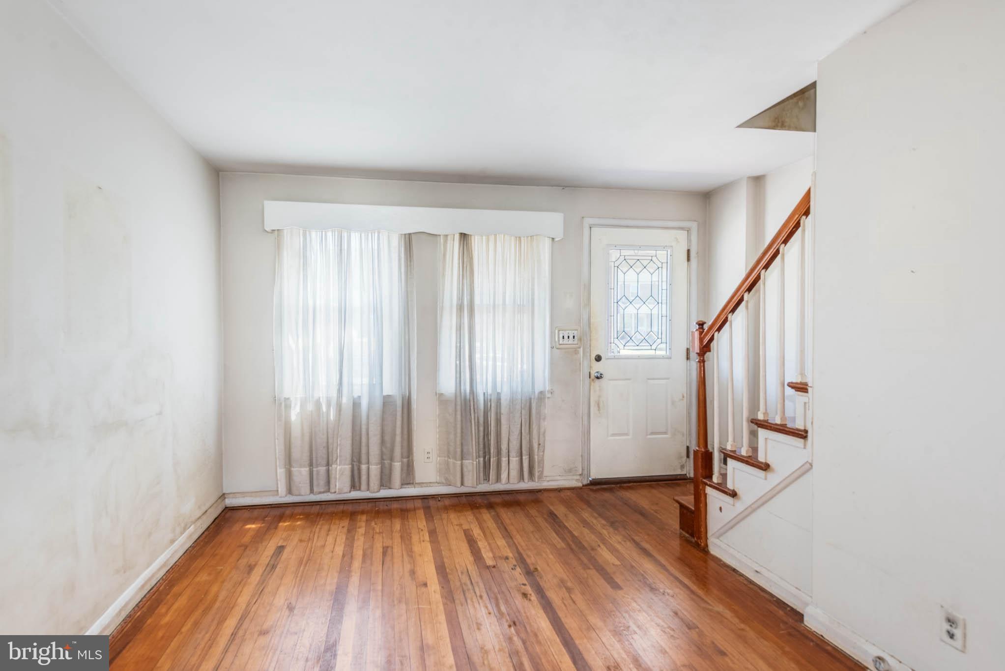 6910 Gough Street Baltimore, MD 21224 - Photo 3 of 21
