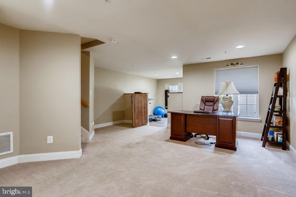 558 Callander Way Abingdon, MD 21009 - Photo 19 of 25