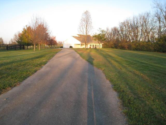 3550 Briar Hill Road Lexington, KY 40516 - Photo 12 of 29 Photo 12