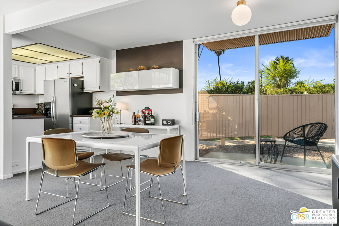 360 Cabrillo Road, Unit 218 Palm Springs, CA 92262 - Photo 12 of 55