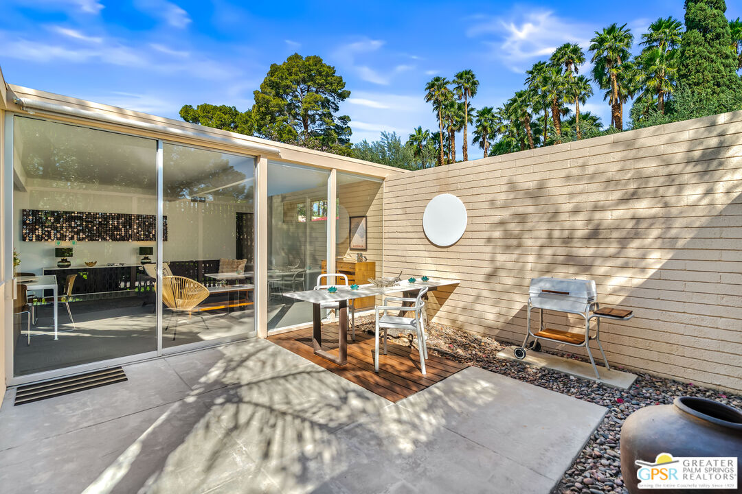 360 Cabrillo Road, Unit 218 Palm Springs, CA 92262 - Photo 19 of 55