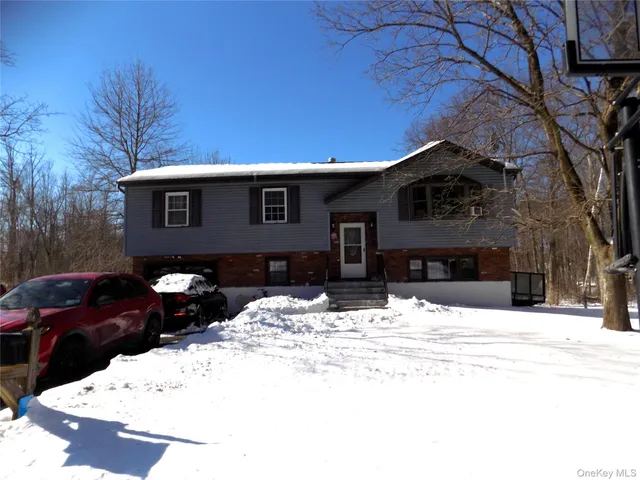 $499,995 | 16 Baldwin Drive, Wappingers Falls, NY 12590