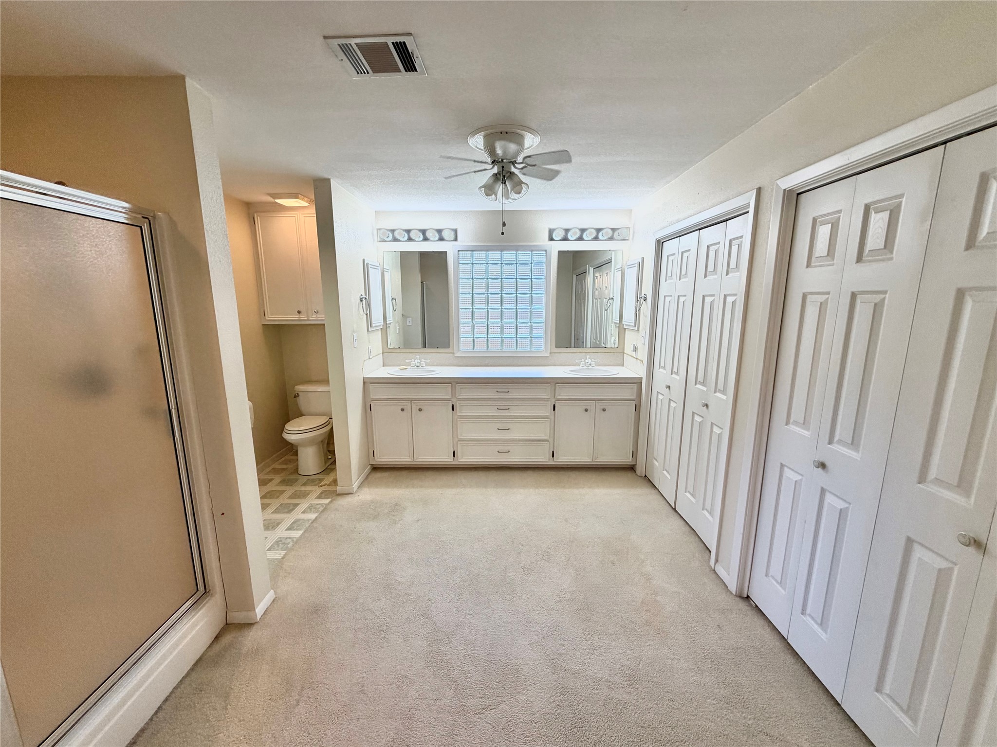 705 Shady Lane Angleton, TX 77515 - Photo 16 of 22