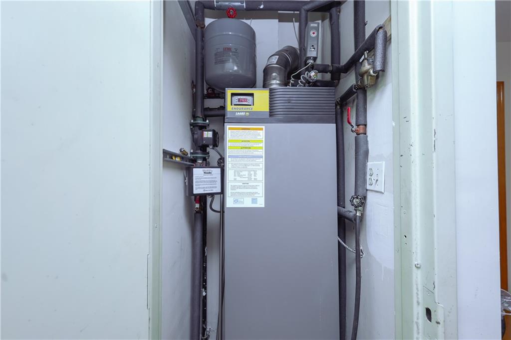 729 59th Street Brooklyn, NY 11220 - Photo 9 of 36 a view of walk in closet