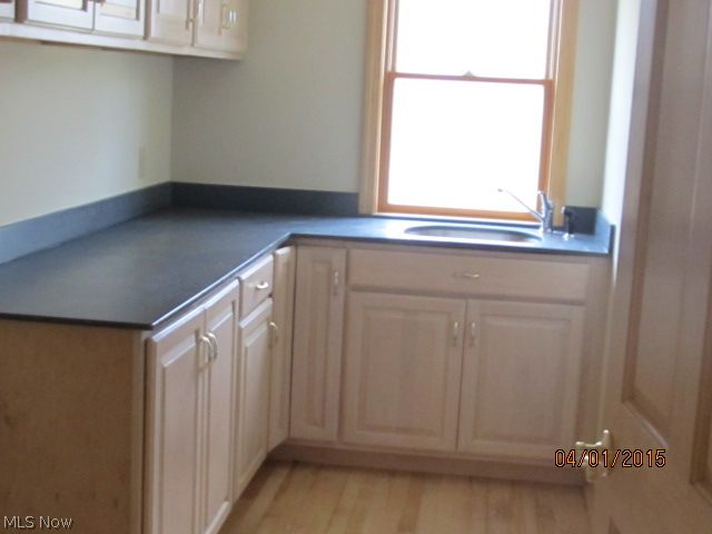 685 Wall Road Wadsworth, OH 44281 - Photo 8 of 13 Gallery Image 8