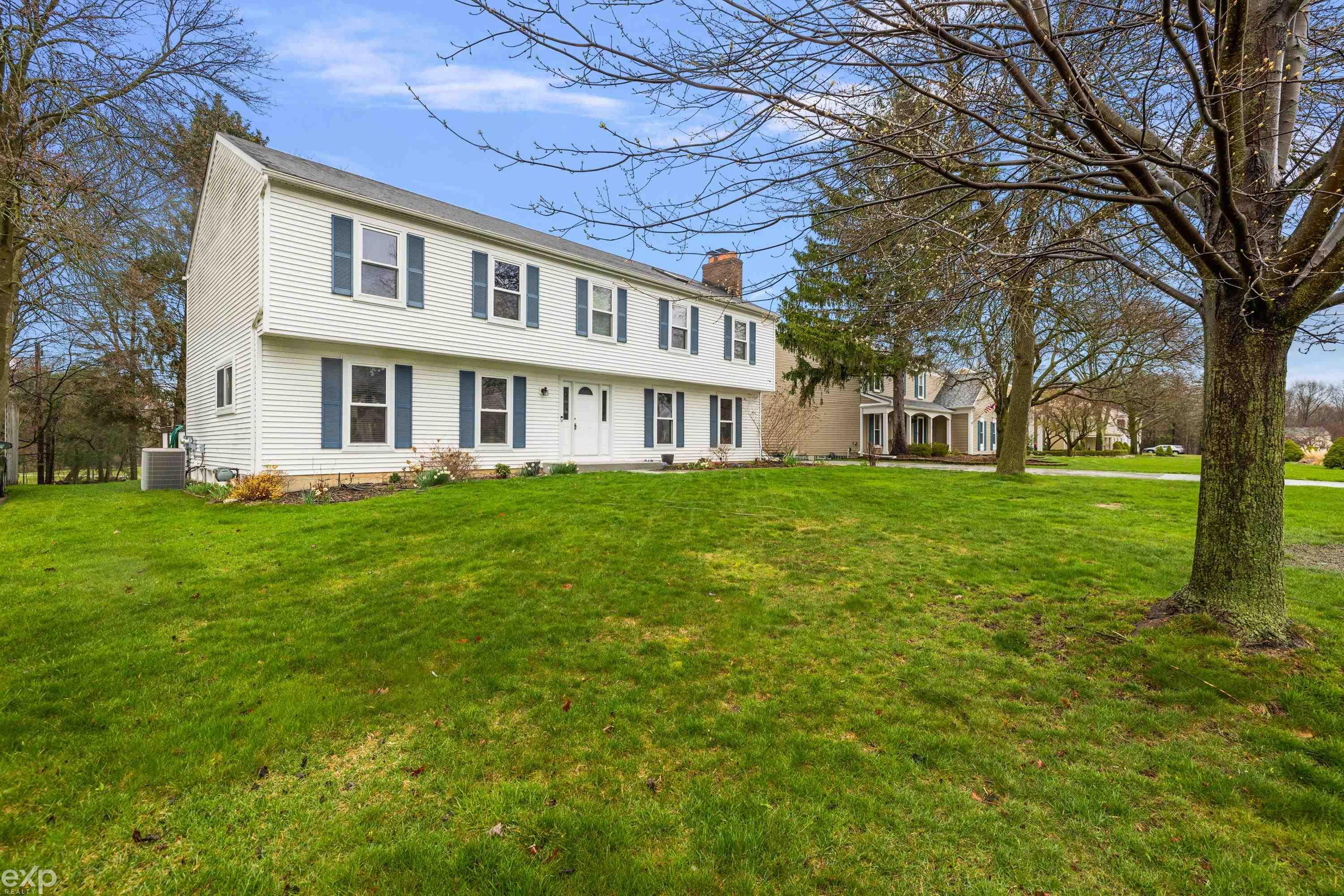 1390 North Fairview Lane Rochester Hills, MI 48306 - Photo 13 of 54