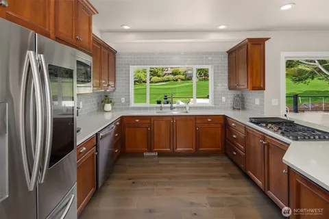 $2,089,000 | 20724 Northeast 142nd Street, Woodinville, WA 98077