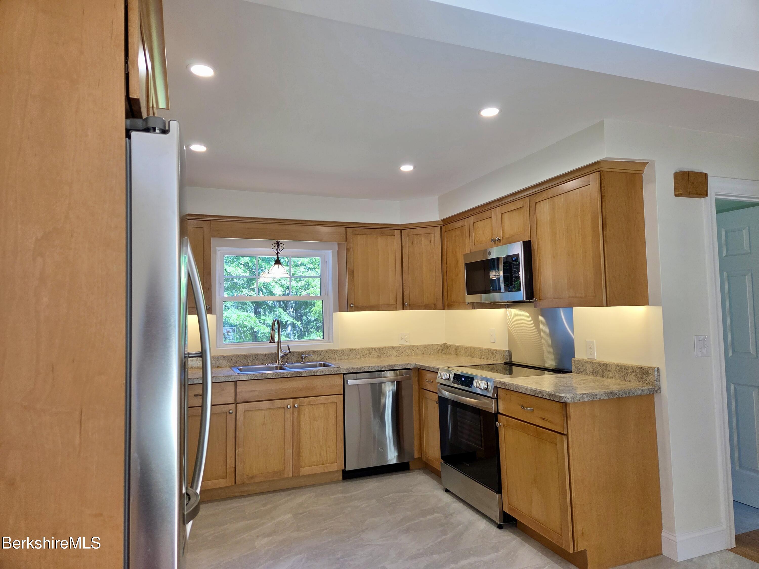 747 Pecks Road Pittsfield, MA 01201 - Photo 8 of 39 Kitchen