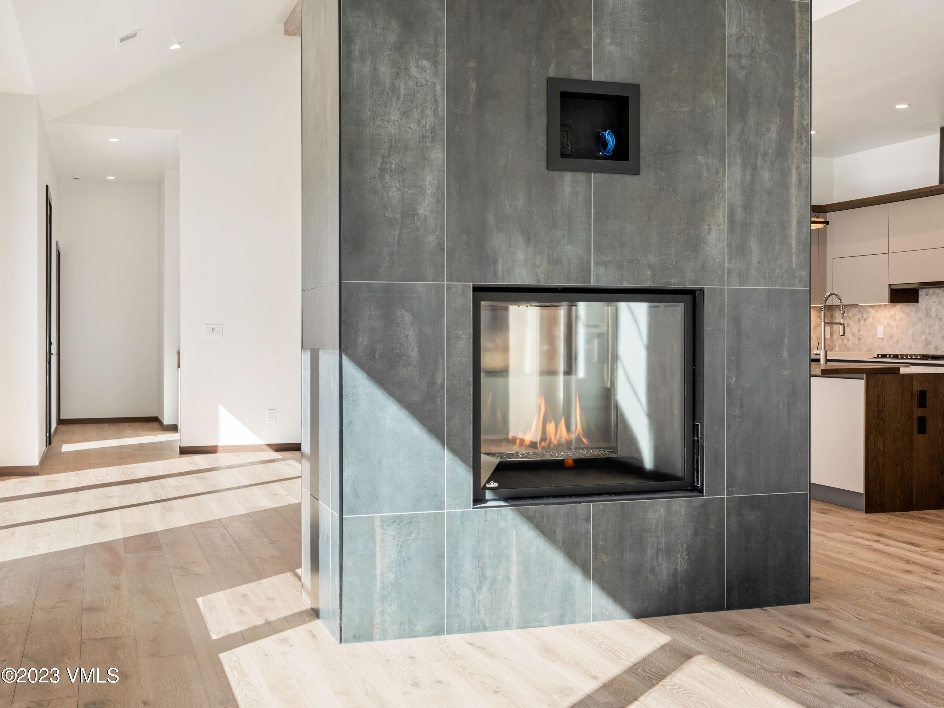 2494 Eagle Ranch Road Eagle, CO 81631 - Photo 8 of 49 a view of a living room