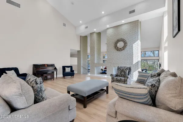 $3,475 | 42 Lexington Court, Red Bank, NJ 07701