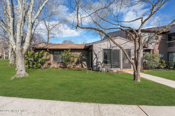 $3,475 | 42 Lexington Court, Red Bank, NJ 07701