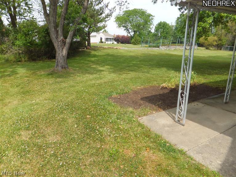 7600 Hoertz Road Cleveland, OH 44134 - Photo 23 of 25