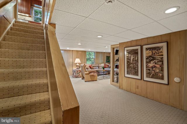 $1,150,000 | 8505 Scarboro Court, Potomac, MD 20854