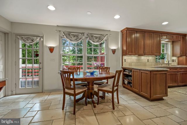 $1,150,000 | 8505 Scarboro Court, Potomac, MD 20854