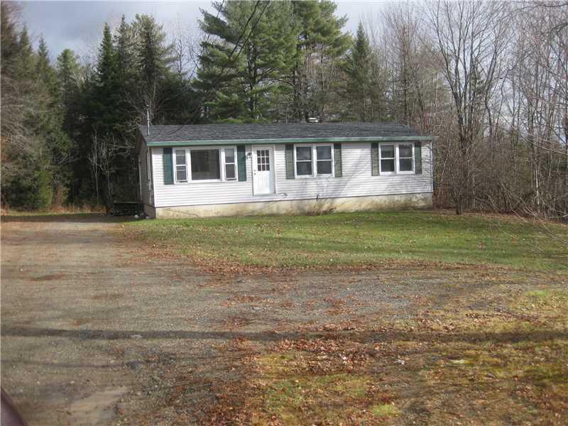 220 Transalpine Road Lincoln, ME 04457 - Photo 1 of 10 Exterior Front.