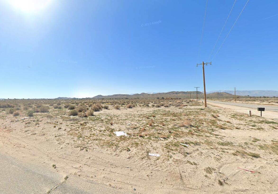 E Avenue East Lancaster, CA 93535 - Photo 9 of 11 a view of ocean view