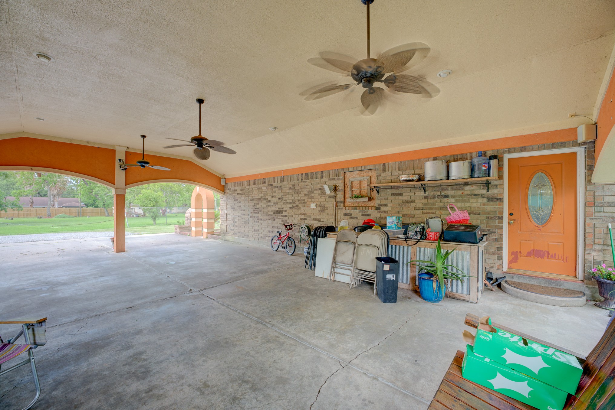 316 Hickman Lane Angleton, TX 77515 - Photo 36 of 48