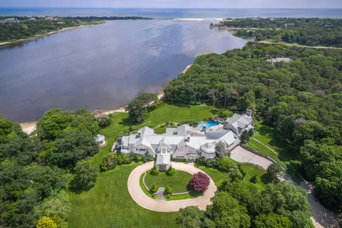 $67,500,000 | 38 Mathews Road, Wainscott, NY 11975