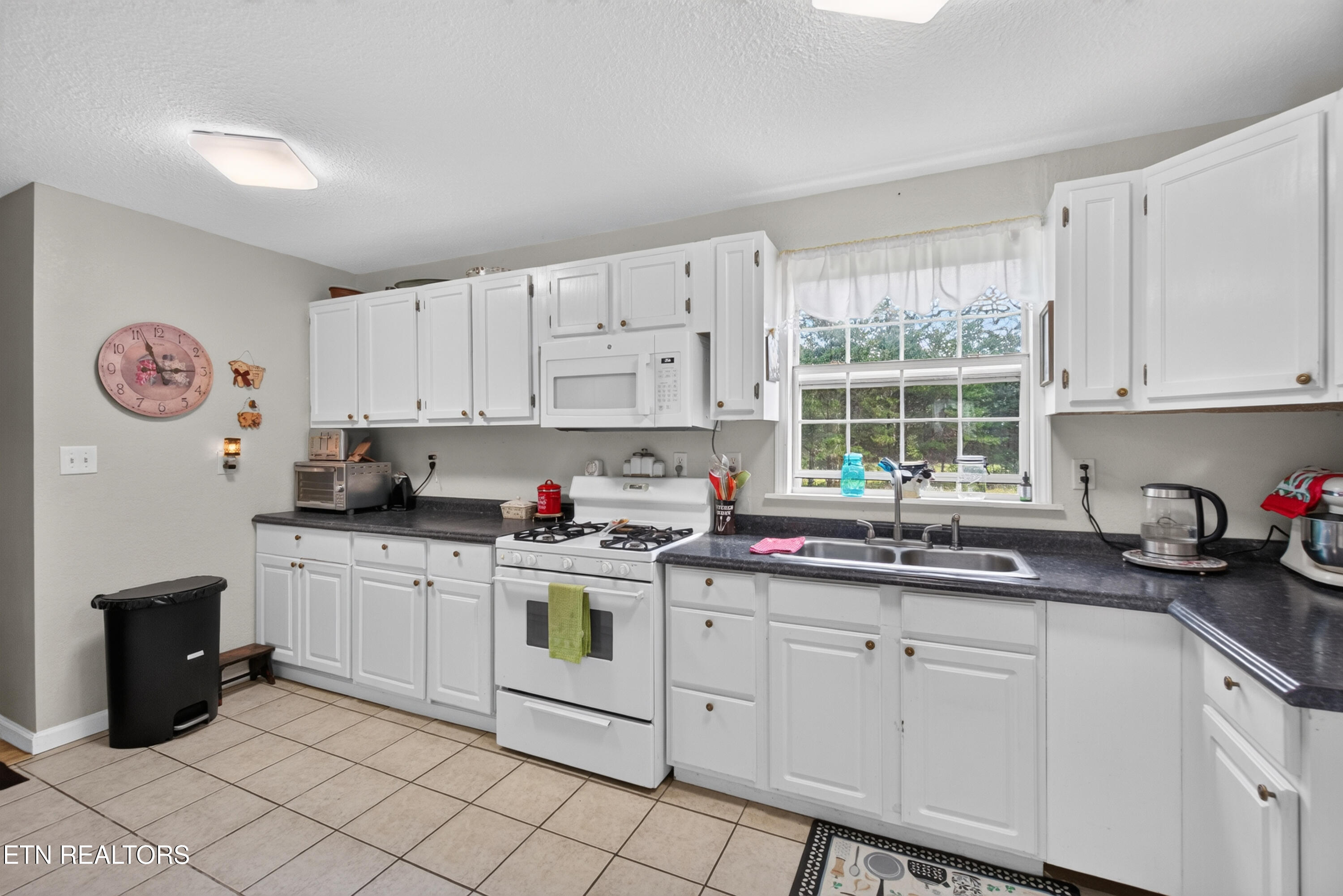 8622 Vandever Road Crossville, TN 38572 - Photo 6 of 28 8-print-8622 Vandever Rd_13