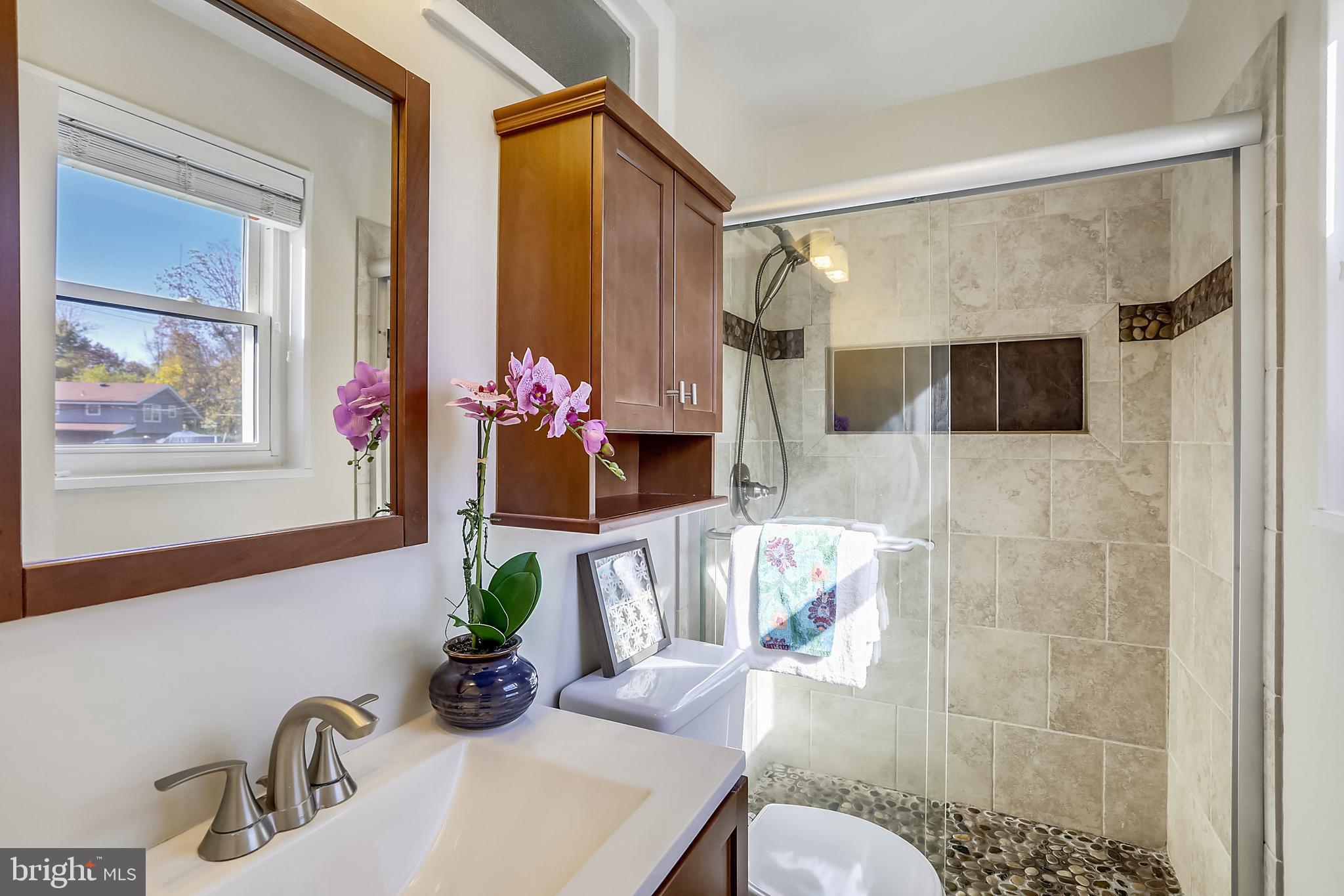 11309 College View Drive Silver Spring, MD 20902 - Photo 27 of 34 Renovated Master Bathroom
