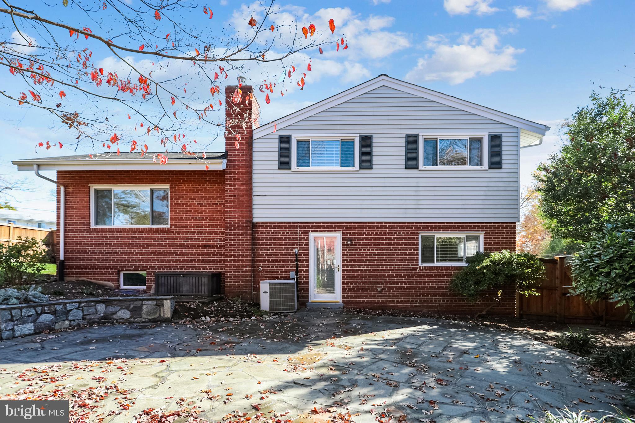 11309 College View Drive Silver Spring, MD 20902 - Photo 5 of 34 Back elevation of home