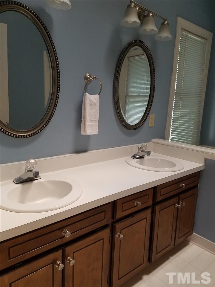2512 Westham Place Raleigh, NC 27604 - Photo 15 of 22