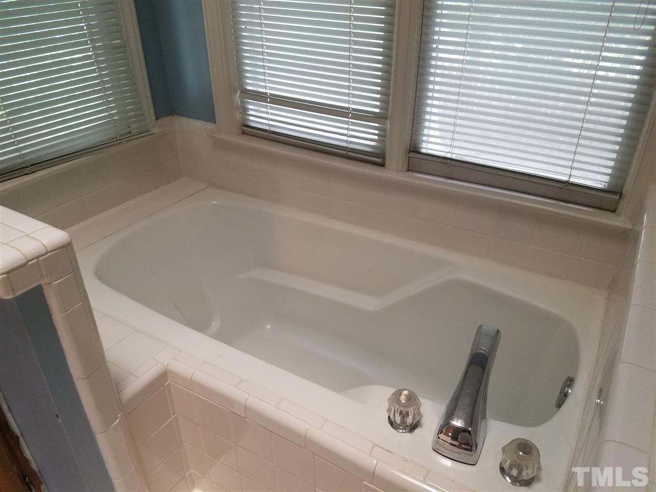 2512 Westham Place Raleigh, NC 27604 - Photo 16 of 22