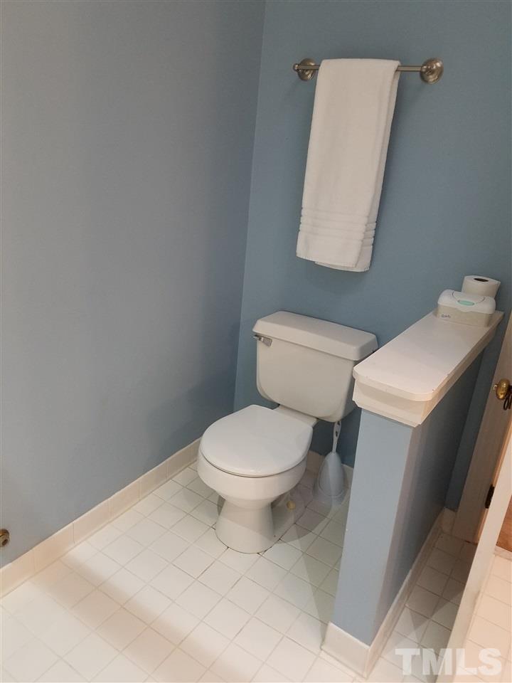 2512 Westham Place Raleigh, NC 27604 - Photo 18 of 22