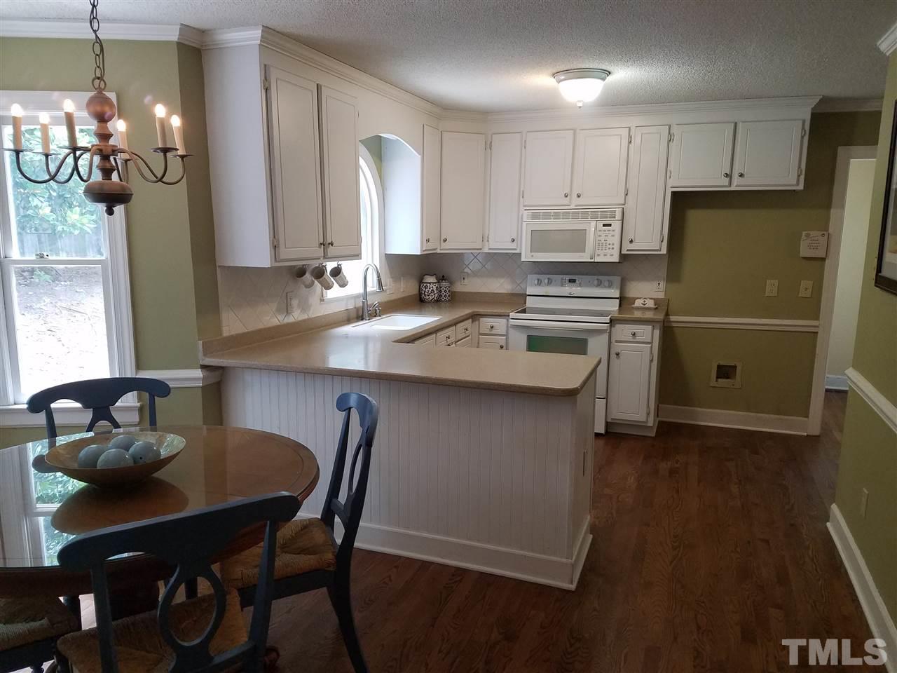 2512 Westham Place Raleigh, NC 27604 - Photo 4 of 22