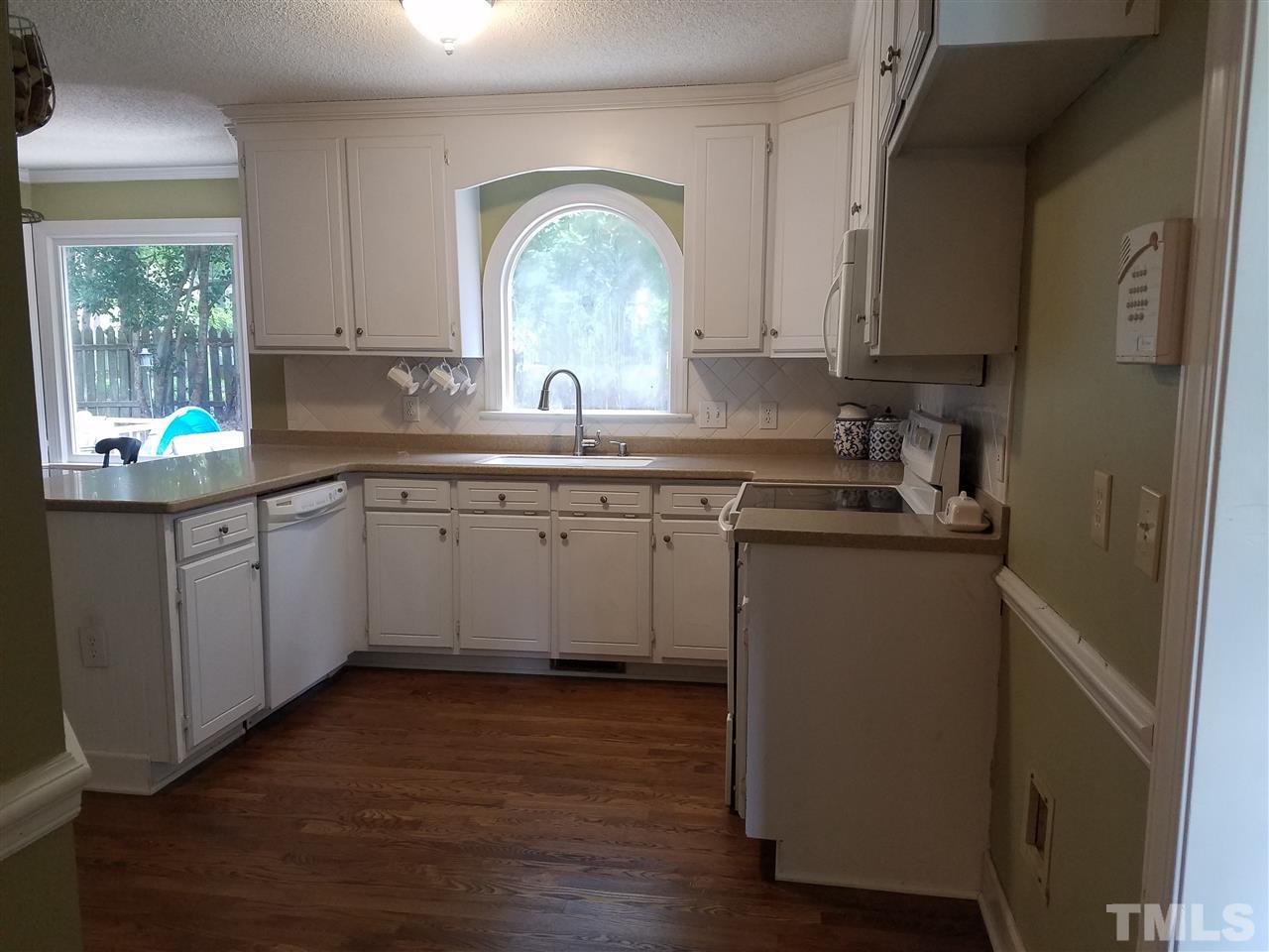 2512 Westham Place Raleigh, NC 27604 - Photo 6 of 22