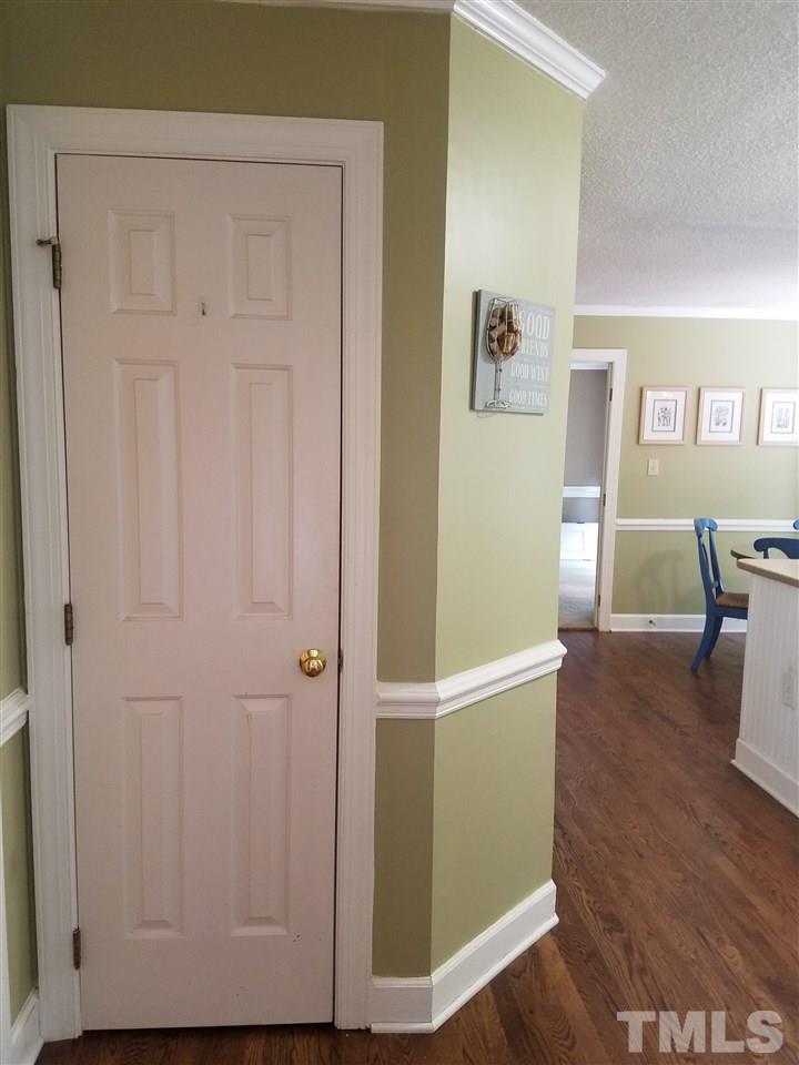 2512 Westham Place Raleigh, NC 27604 - Photo 7 of 22