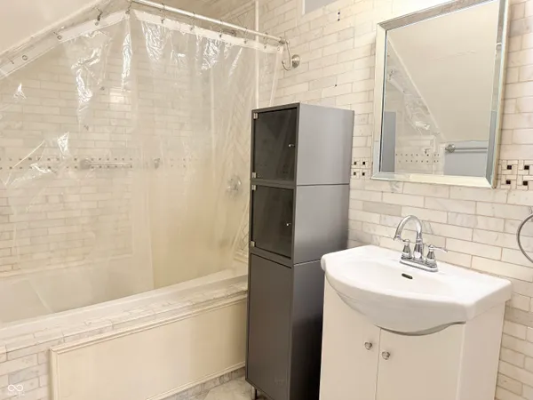 $2,495 | 1135 Spann Avenue, Indianapolis, IN 46203