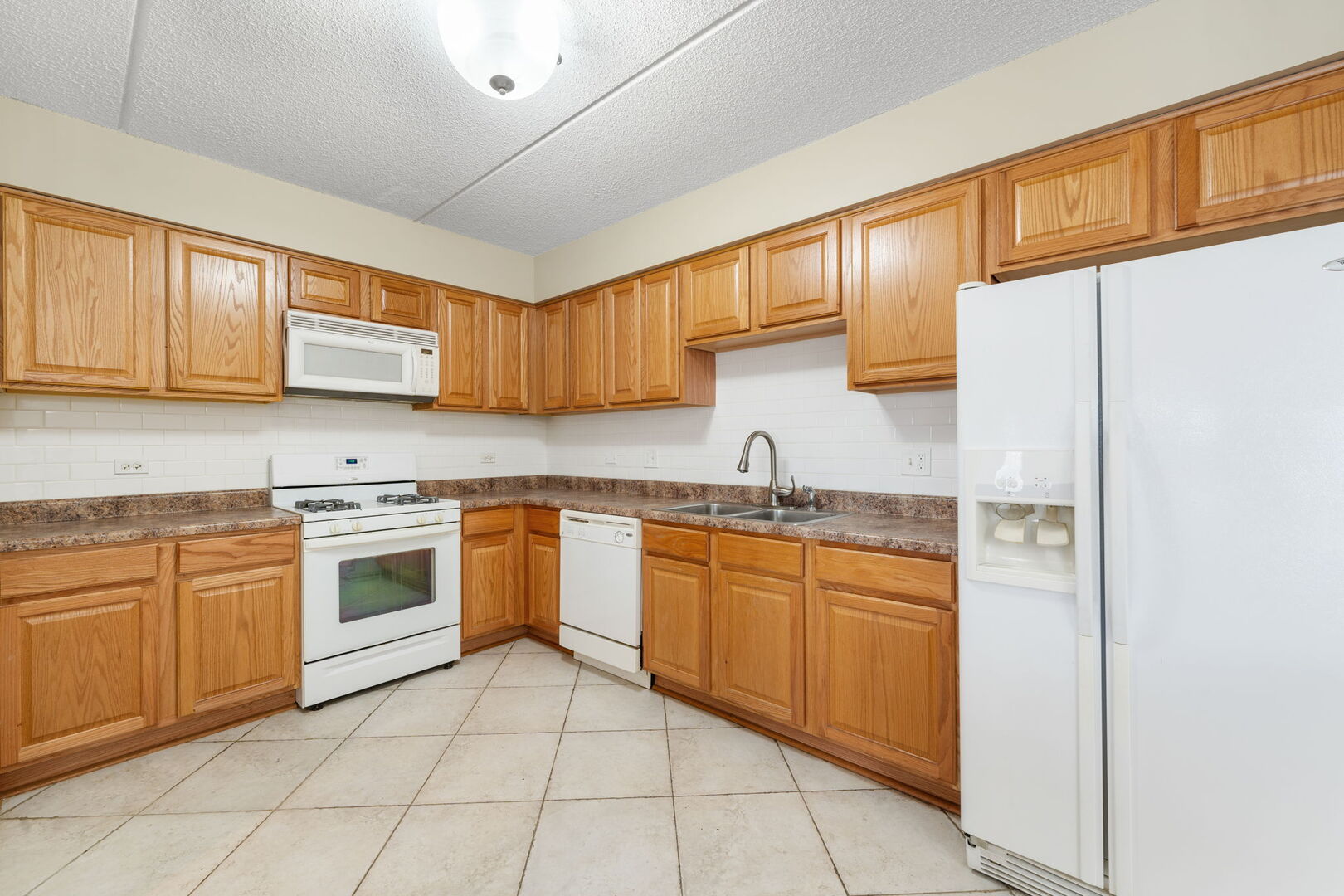 6559 West George Street, Unit 309 Chicago, IL 60634 - Photo 8 of 22