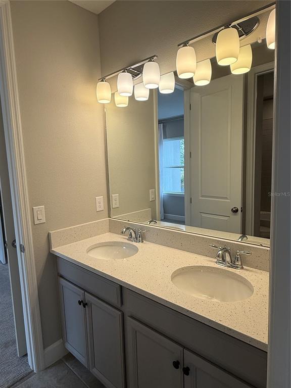 33314 Castaway Loop Wesley Chapel, FL 33543 - Photo 31 of 39