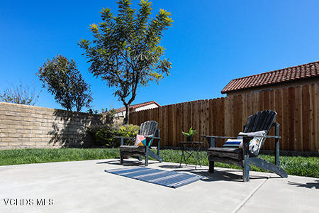 4854 Avedon Road Moorpark, CA 93021 - Photo 22 of 26 a view of a bench in a backyard
