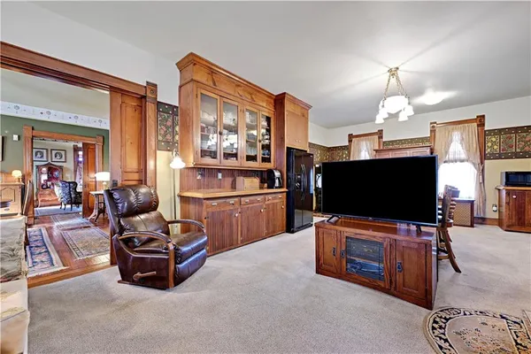 $464,950 | 401 South Harrison Street, Olathe, KS 66061