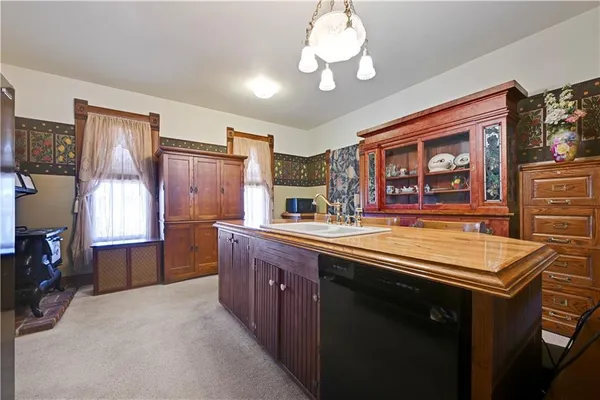 $464,950 | 401 South Harrison Street, Olathe, KS 66061